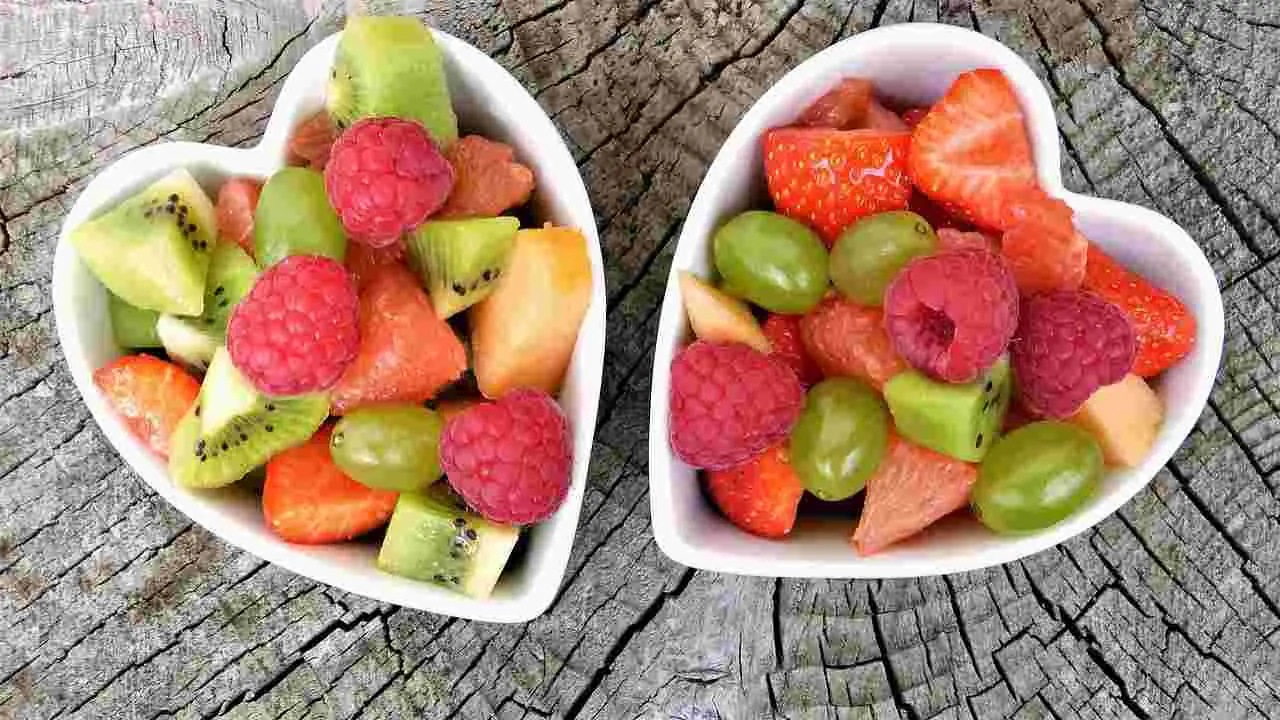 Il frutto che stimola il metabolismo: perfetto a colazione Il frutto che stimola il metabolismo: perfetto a colazione