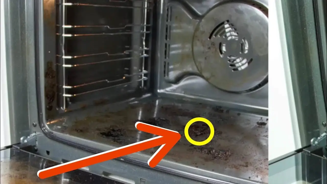 Il trucco con il bicarbonato per pulire il forno in 5 minuti Il trucco con il bicarbonato per pulire il forno in 5 minuti
