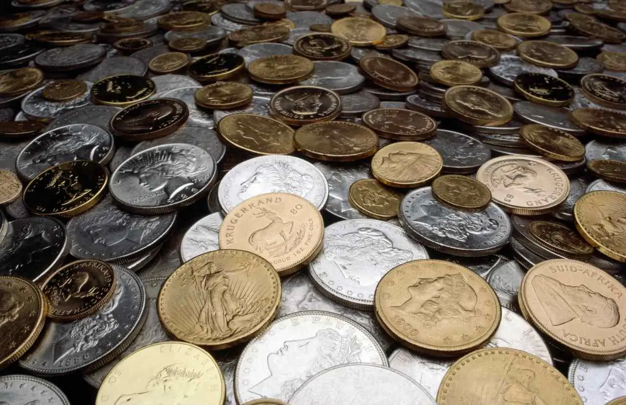 Come riconoscere le monete rare in casa: i prezzi attuali sorprendono tutti Come riconoscere le monete rare in casa: i prezzi attuali sorprendono tutti